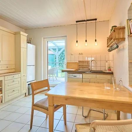 Apartment Atelier-guesthouse Comfortable Vacation Sietow Dorf