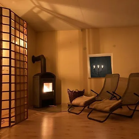 Atelier-guesthouse Comfortable Vacation Sietow Dorf